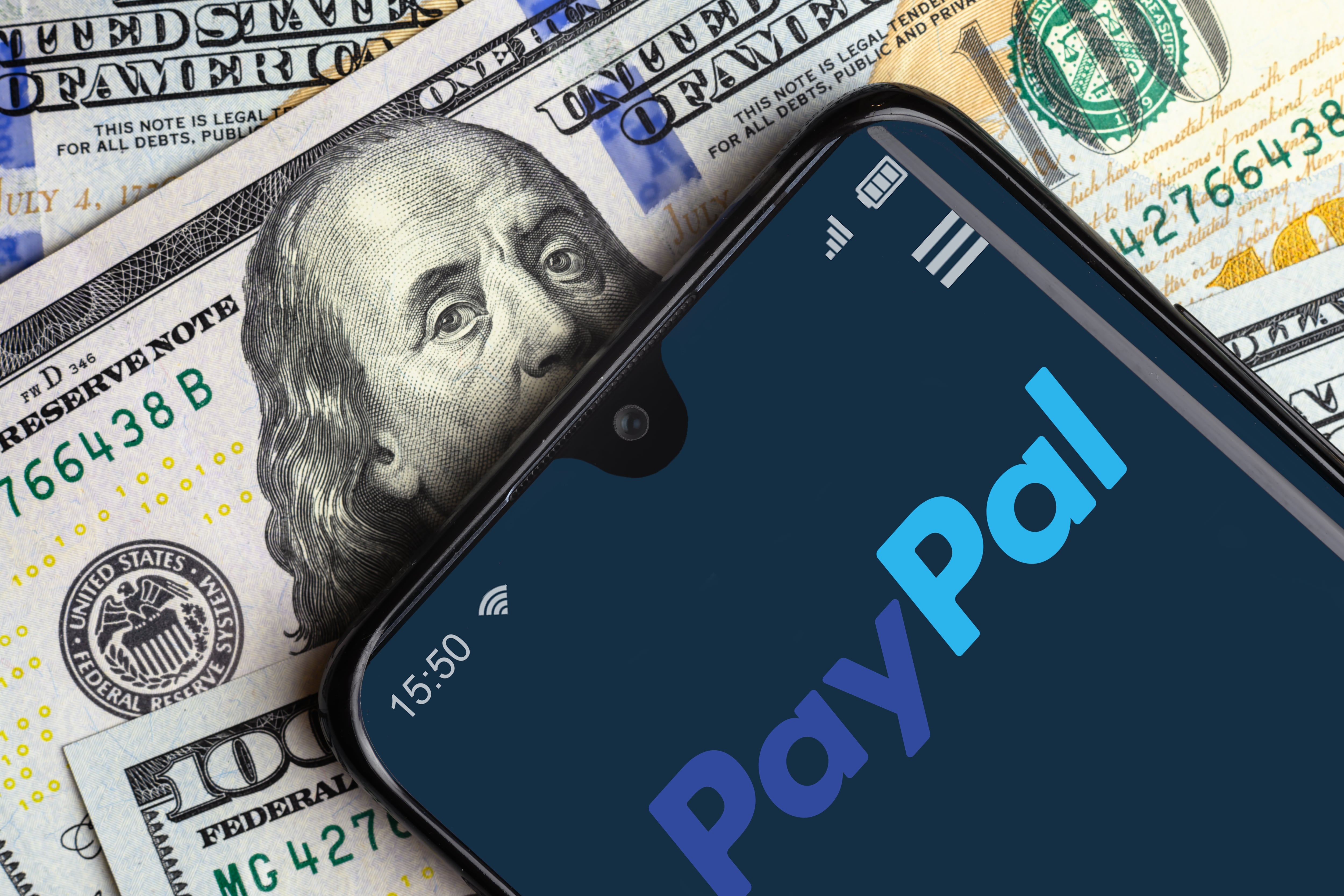 Why PayPal’s stablecoin ballooned to $569m on Solana
